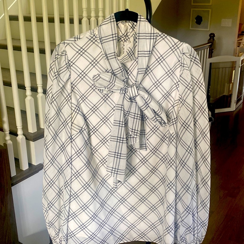 Ted Baker black and white long sleeve blouse with removable scarf/tie, size 4